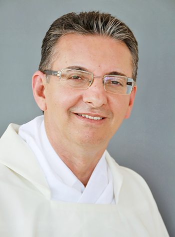mons_edilson